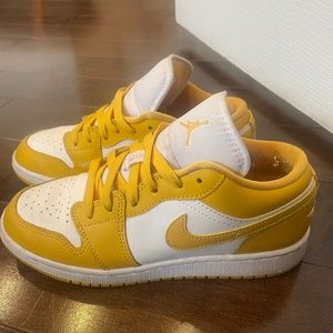 Nike Jordan 1 Low White Pollen (GS)
